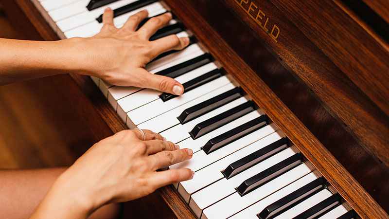 Adult Piano Lessons at Sage Music