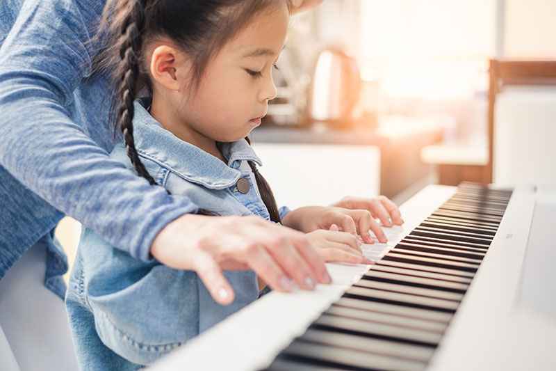 Piano lessons for kids
